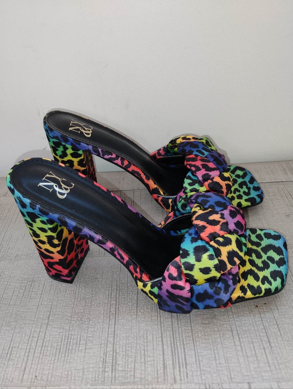 New York &Co Rainbow Leopard Knot-Front Block Heel Sandals - Multicolor